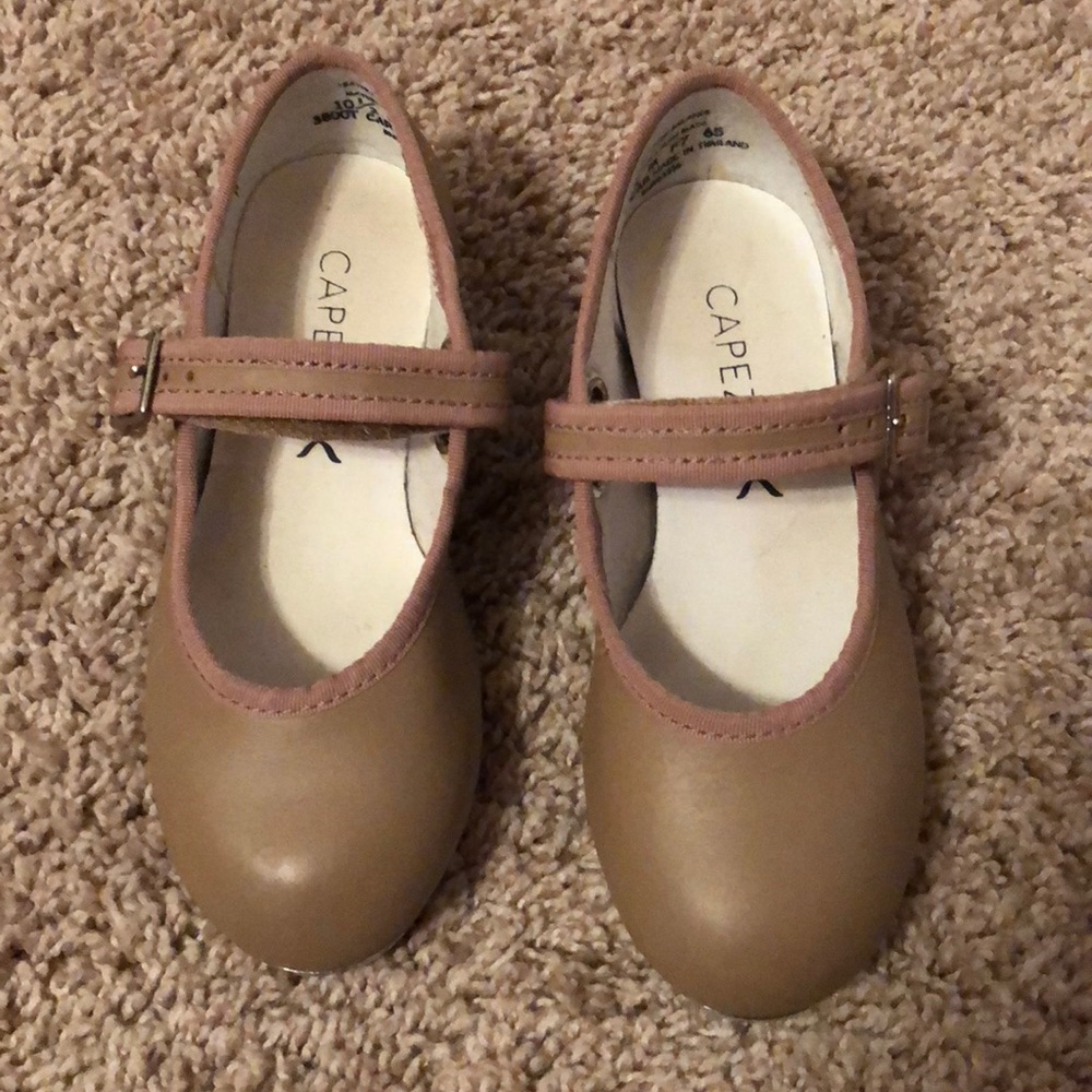 Little Girls size 10.5 tap shoe